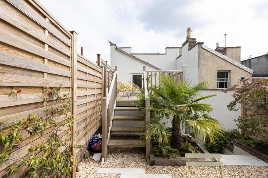 99 Lower Cheltenham Place-38.jpg