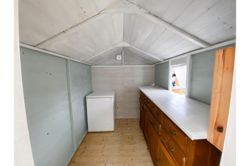 Shed