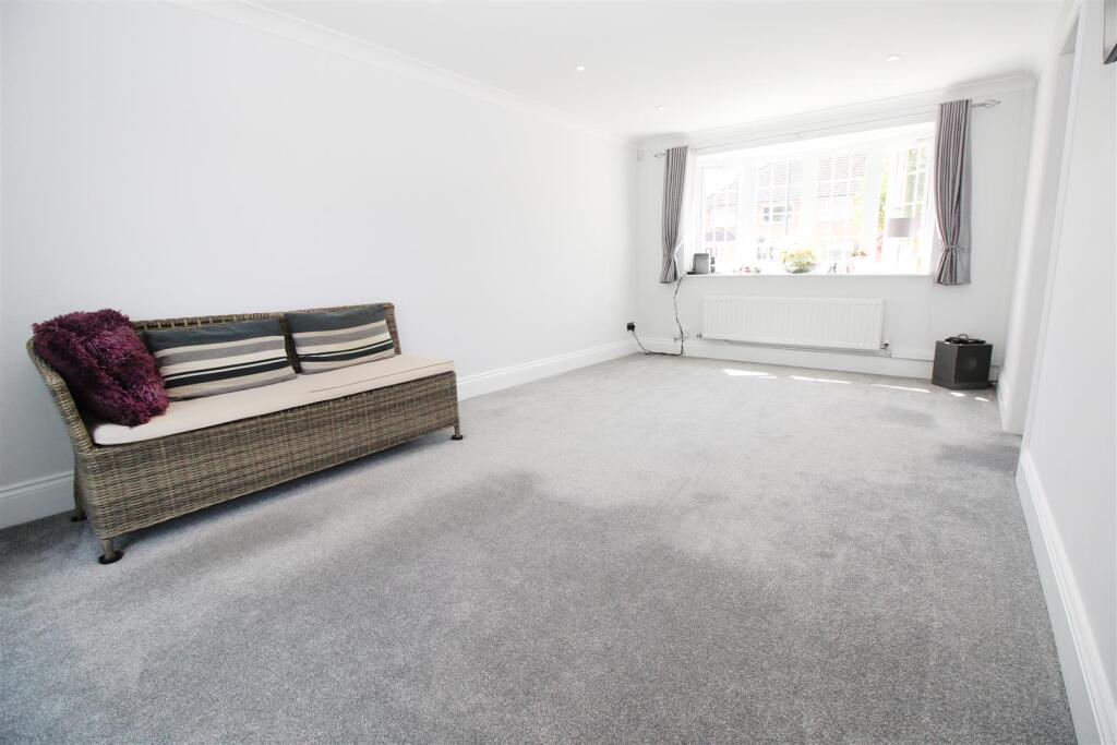 Living room.JPG