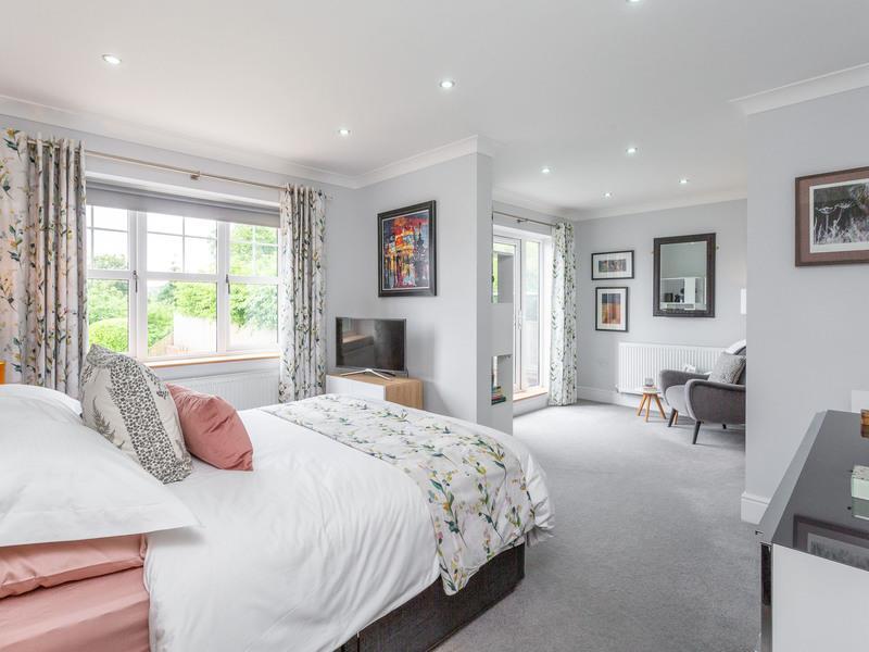 11Bedroom 1a.jpg