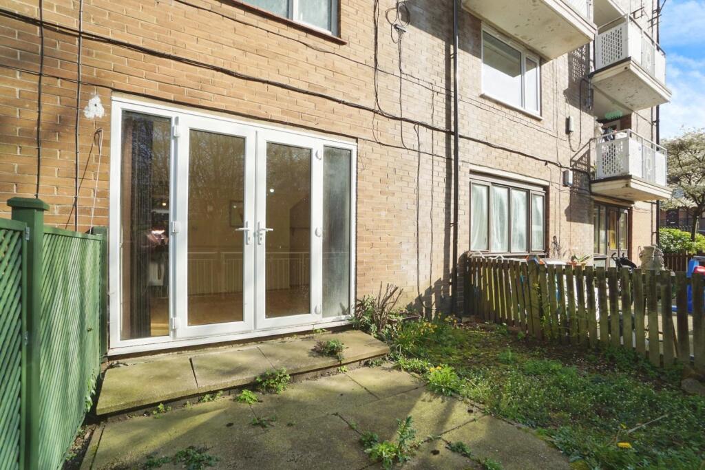 REAR PATIO