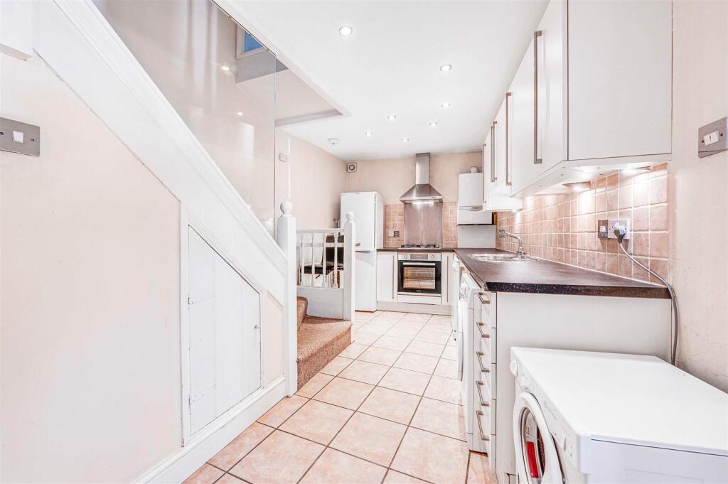 Davies___Davies-2_Coach_House_Mews-11.jpg