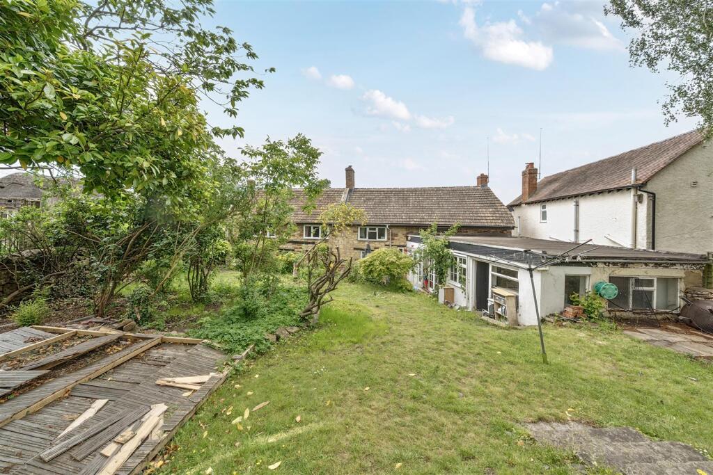 9 High Street, Blisworth (8).jpg