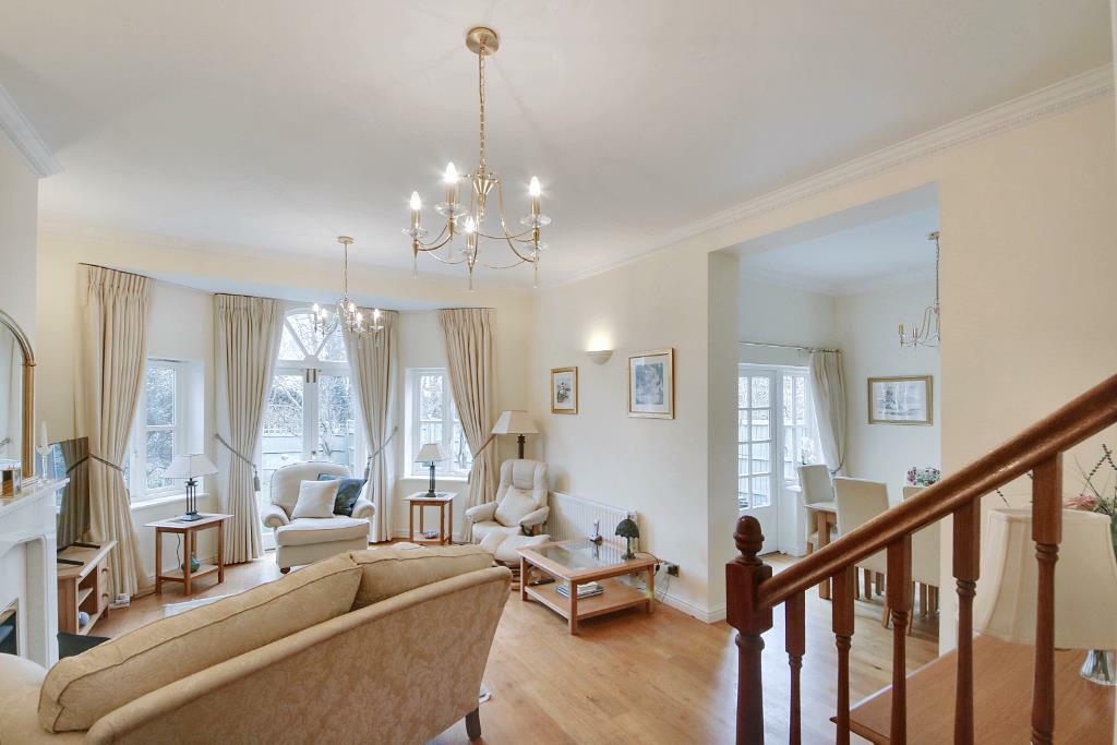 Living Dining Room (Portal Size).jpg