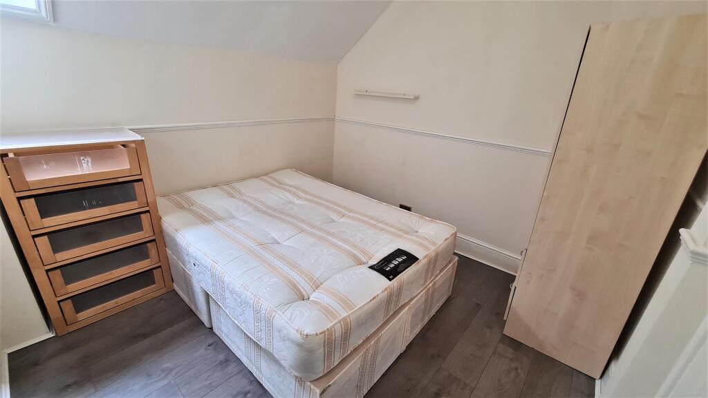 Bed 2
