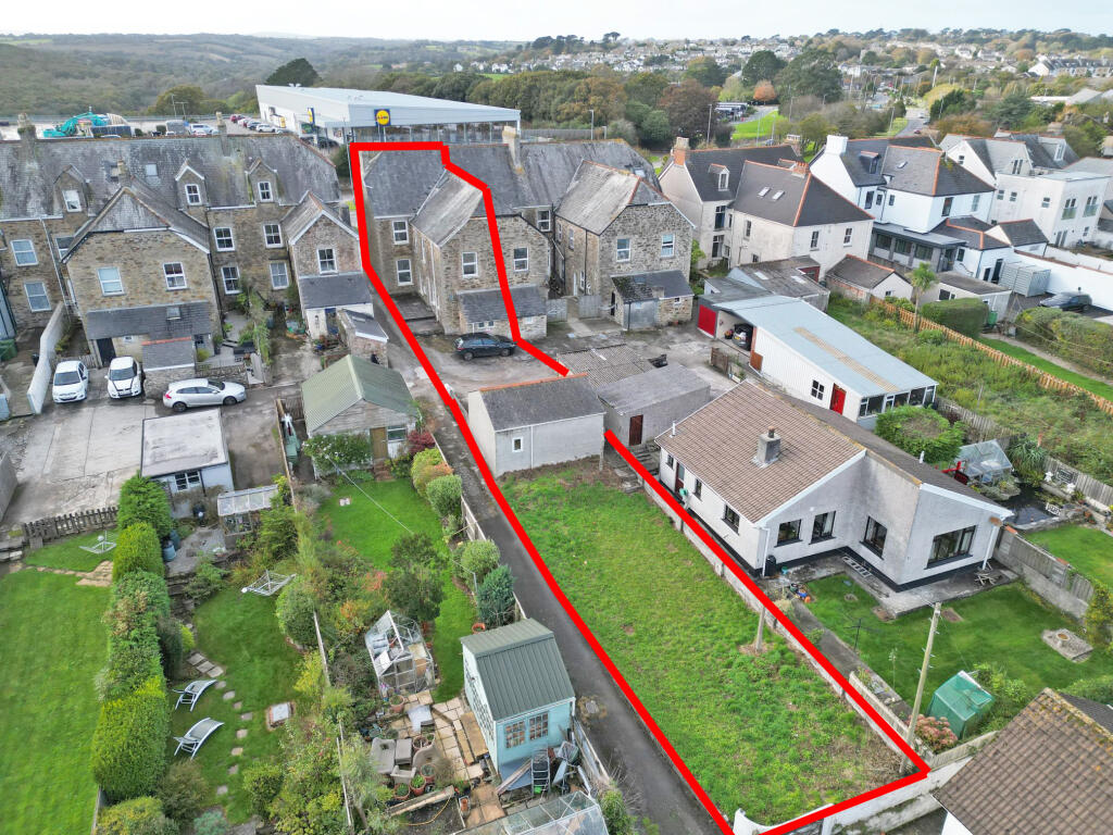 2 resized_DJI_0868 outline