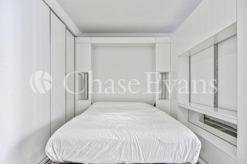 Sleeping Area