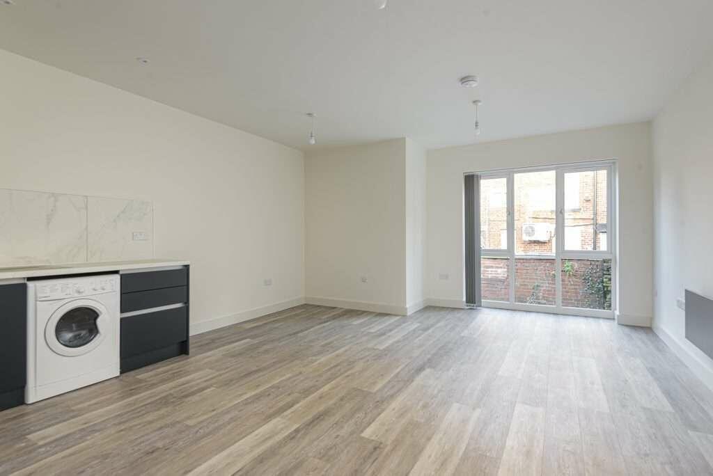 Flat_13_764a_Chesterfield_Road