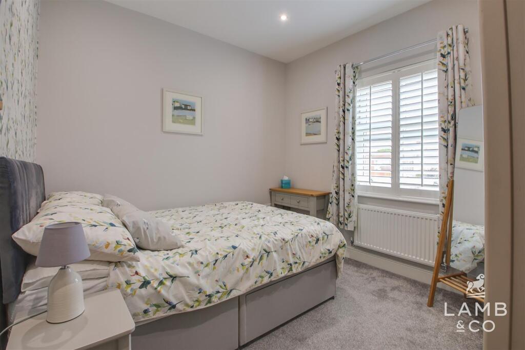 BEDROOM TWO