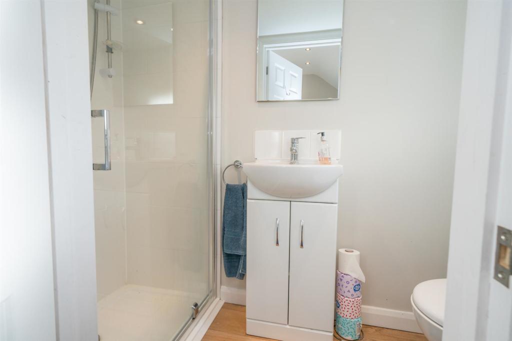 30-Gainsborough-Ave-1039.jpg