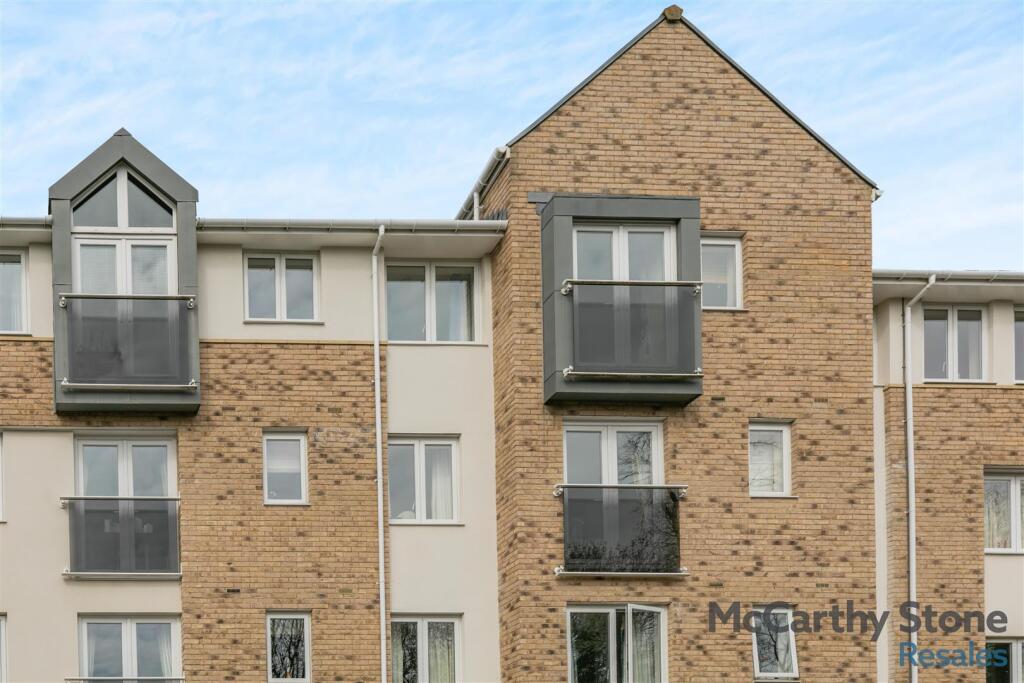8641860-exterior04.jpg