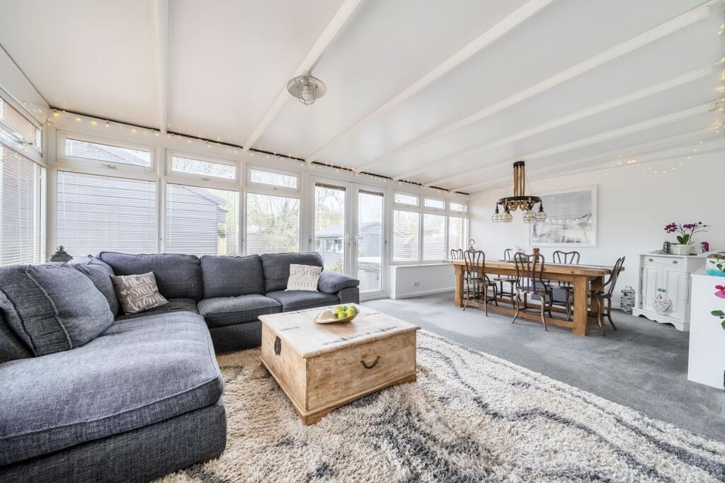 Living Space &amp; Dining Area