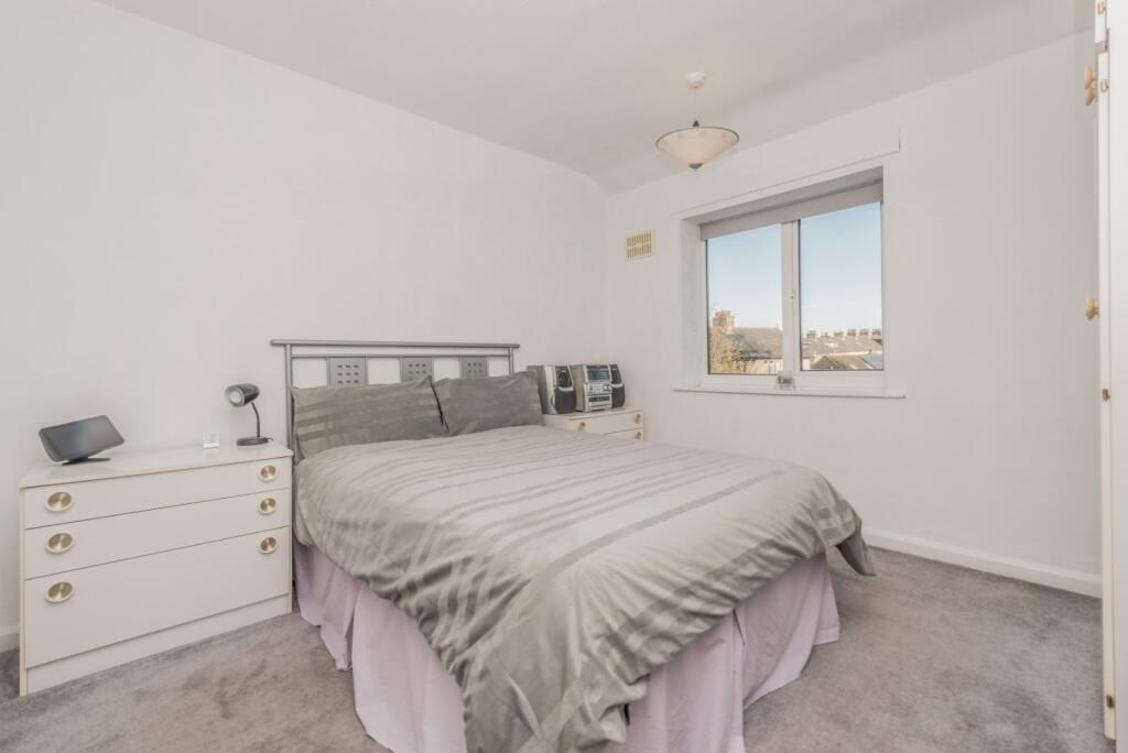Bed 2