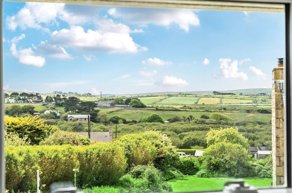 28-6821fb8e9a06b-...