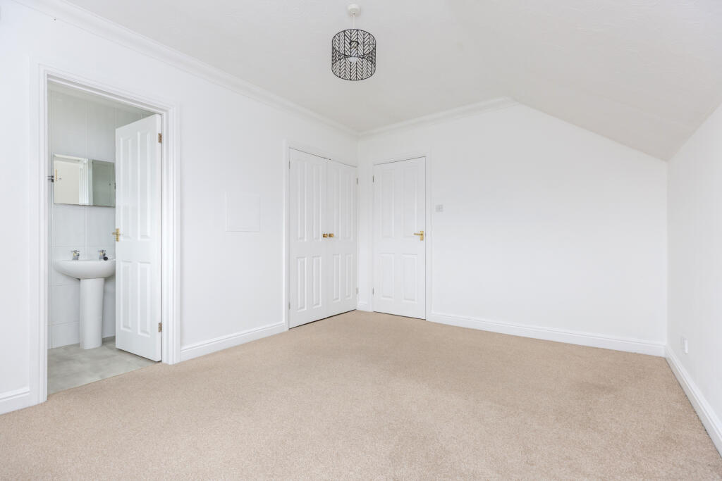 Principal Bedroom
