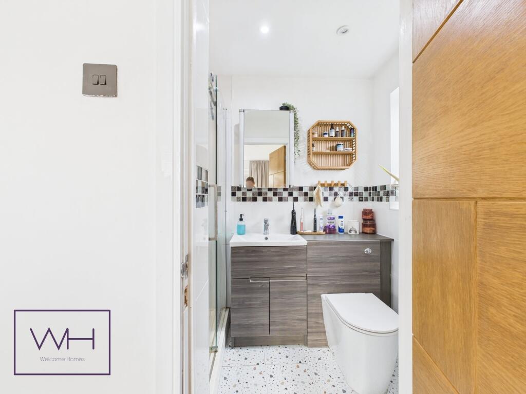 CAM03785G0-PR0211-ST