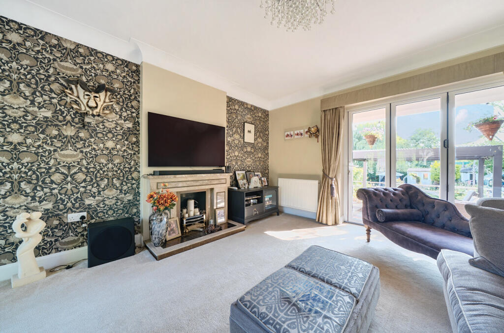 1340530-3-689f02c...