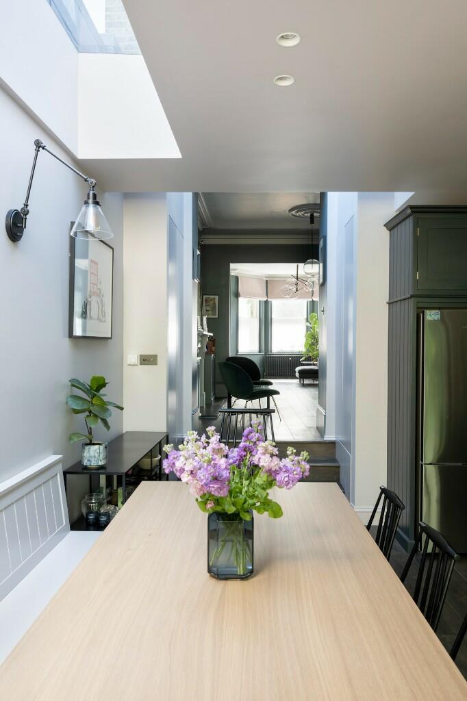 Kitchen/ dining