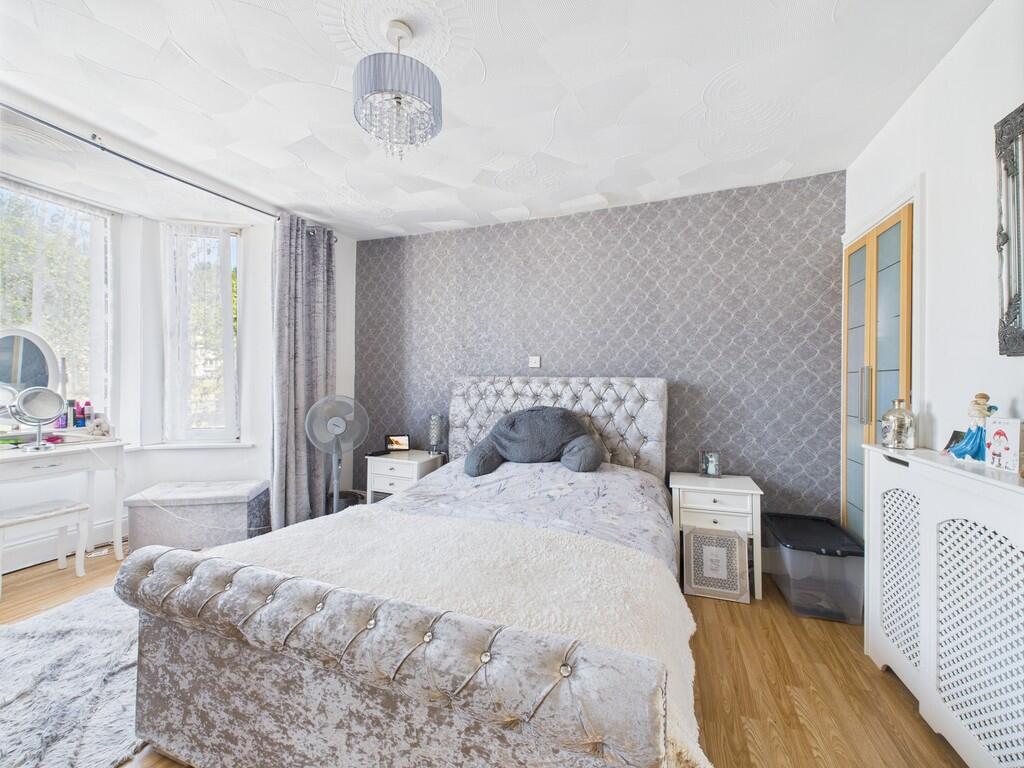 CAM02089G0-PR0524...