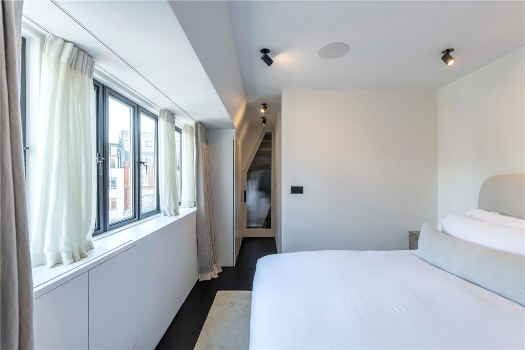 Principle Bedroom