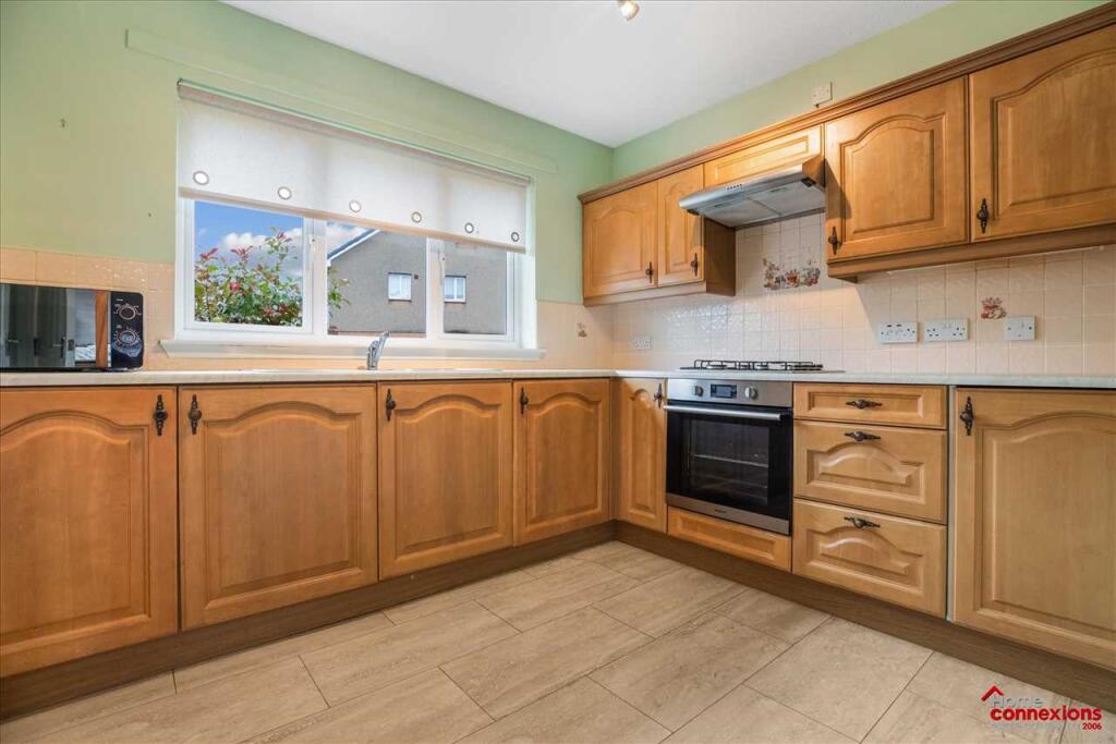 Breakfasting Kitchen