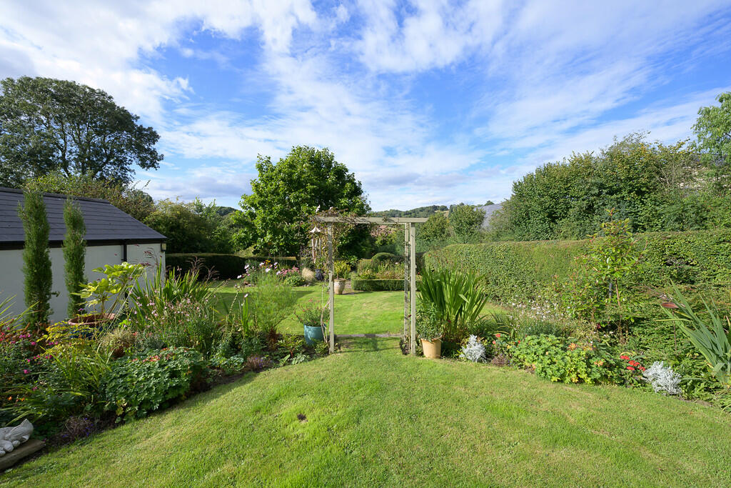 Greytree Cottage-...