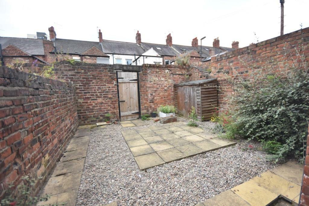 34 Salisbury Gardens pics4