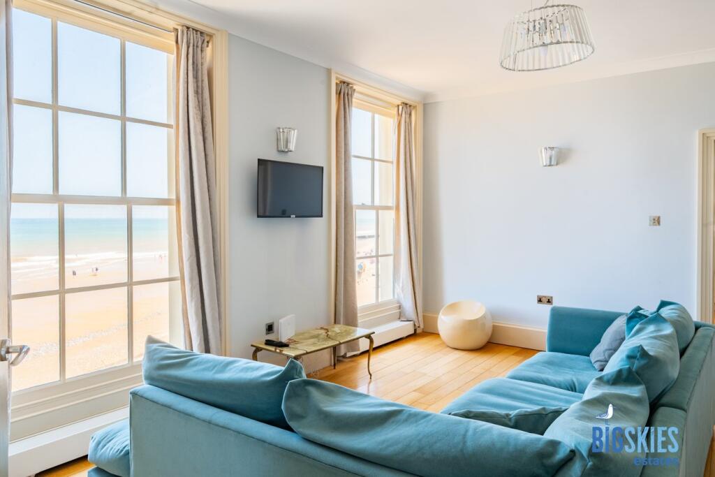 Open Plan Sitting - Dining Room