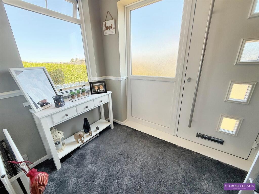 ENTRANCE PORCH
