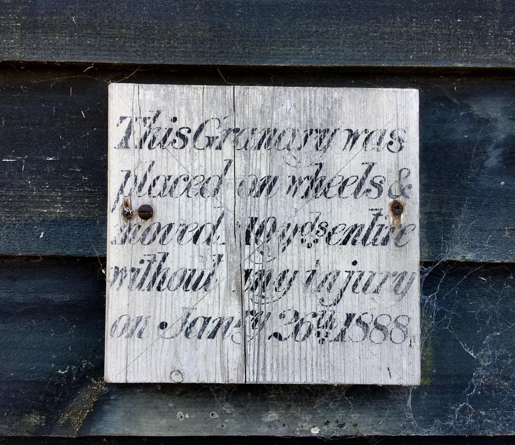 Old Sign on The G...