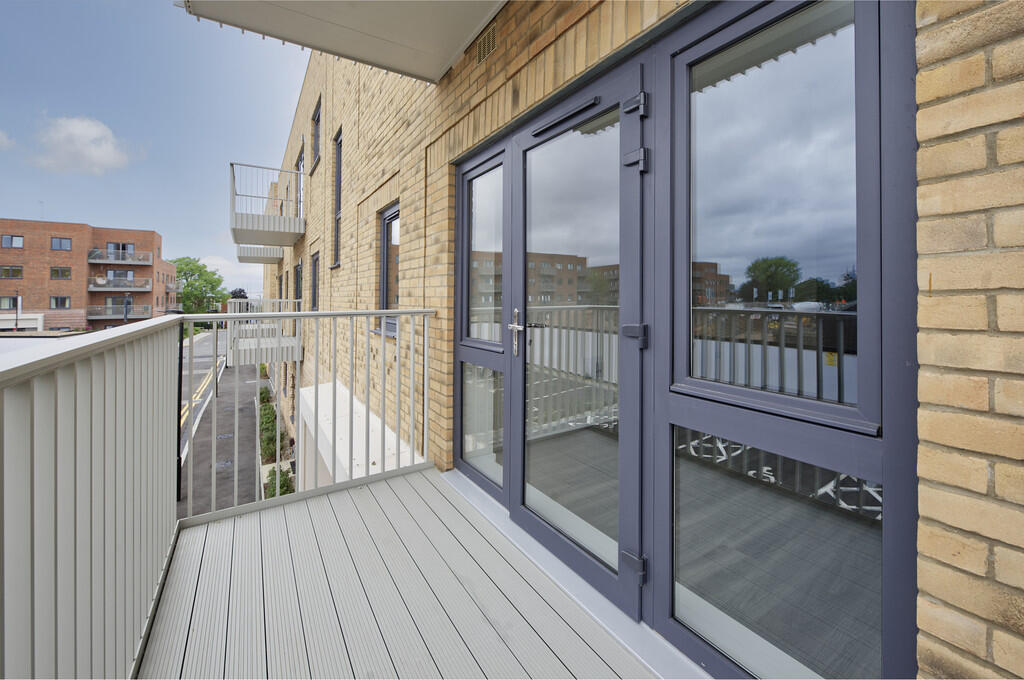 flat 8 snowdrop h...