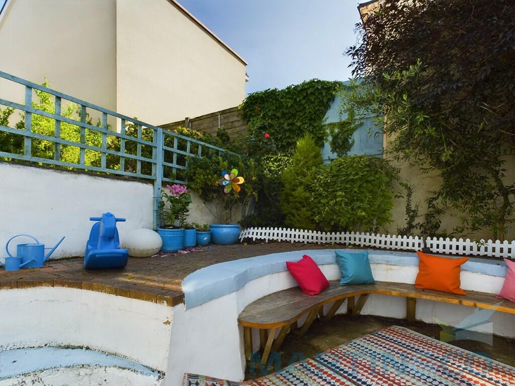 Patio 2