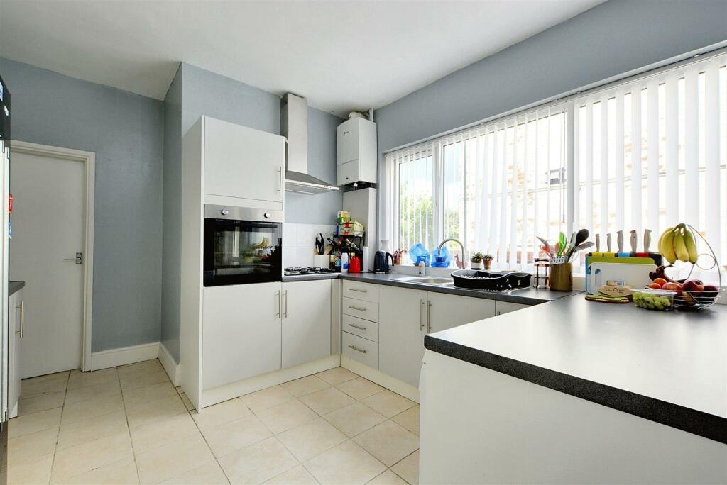 Kitchen Diner_3.jpeg