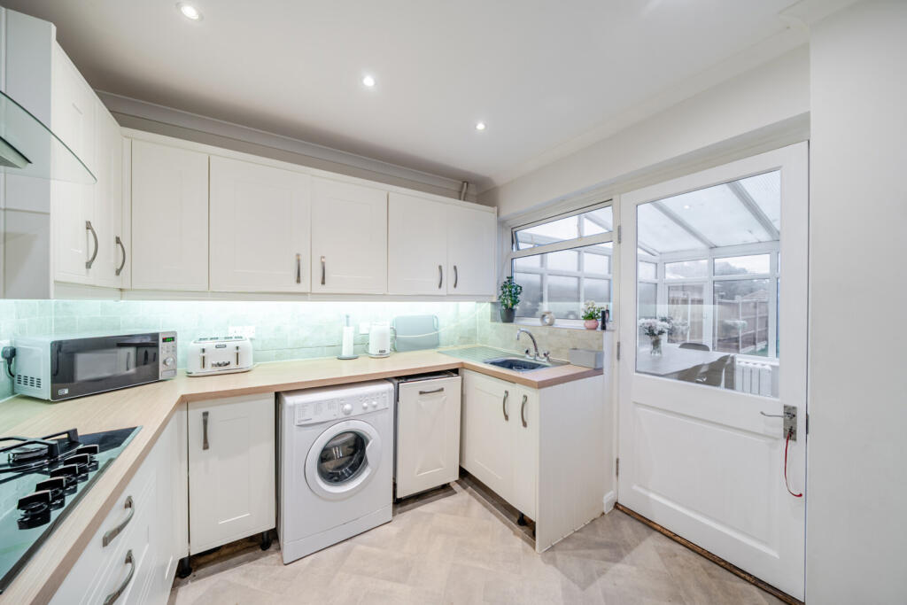 1383671-7-6928727...