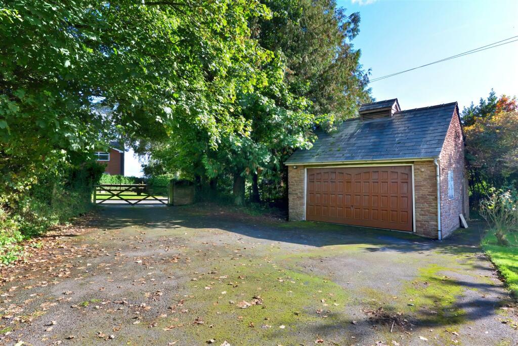 Quarry Cottage Little Birch - (22).jpg