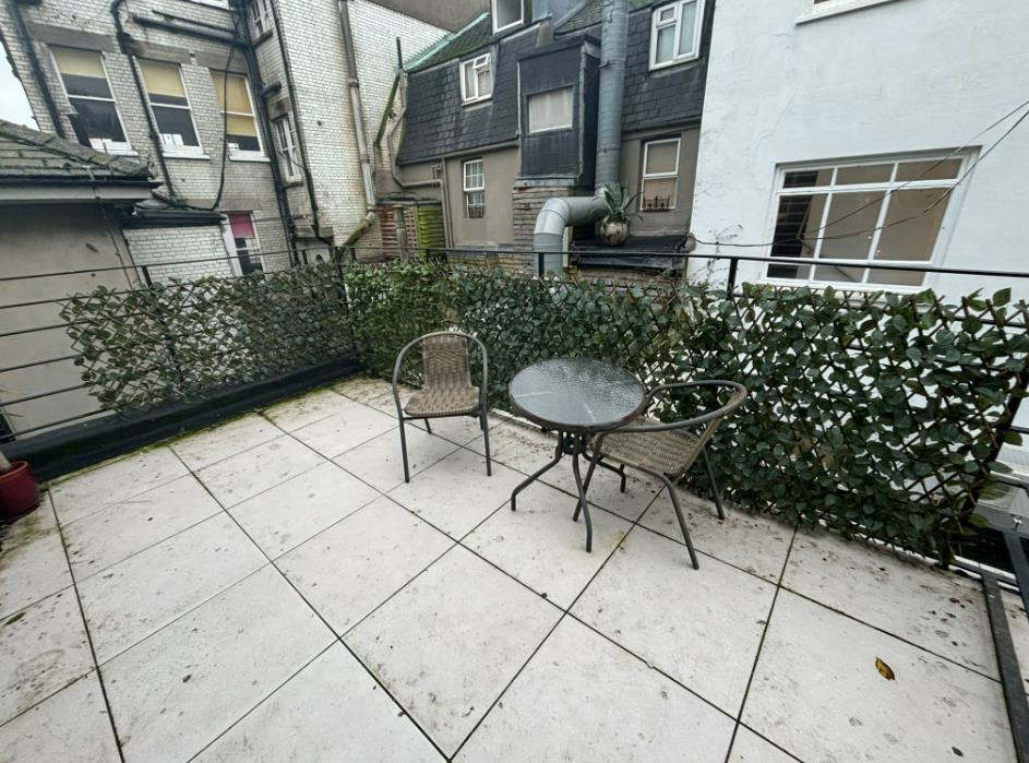 outdoor space.png
