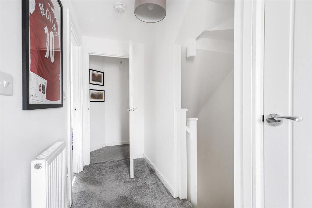 16 Linden Way