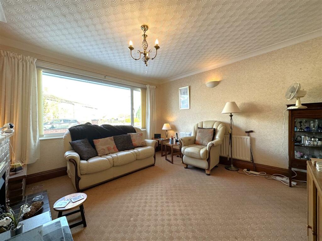 Living Room 567