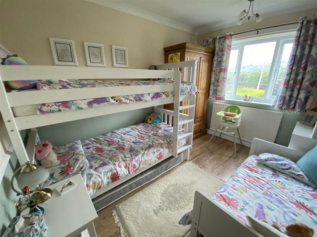 Bedroom no.2 front double: