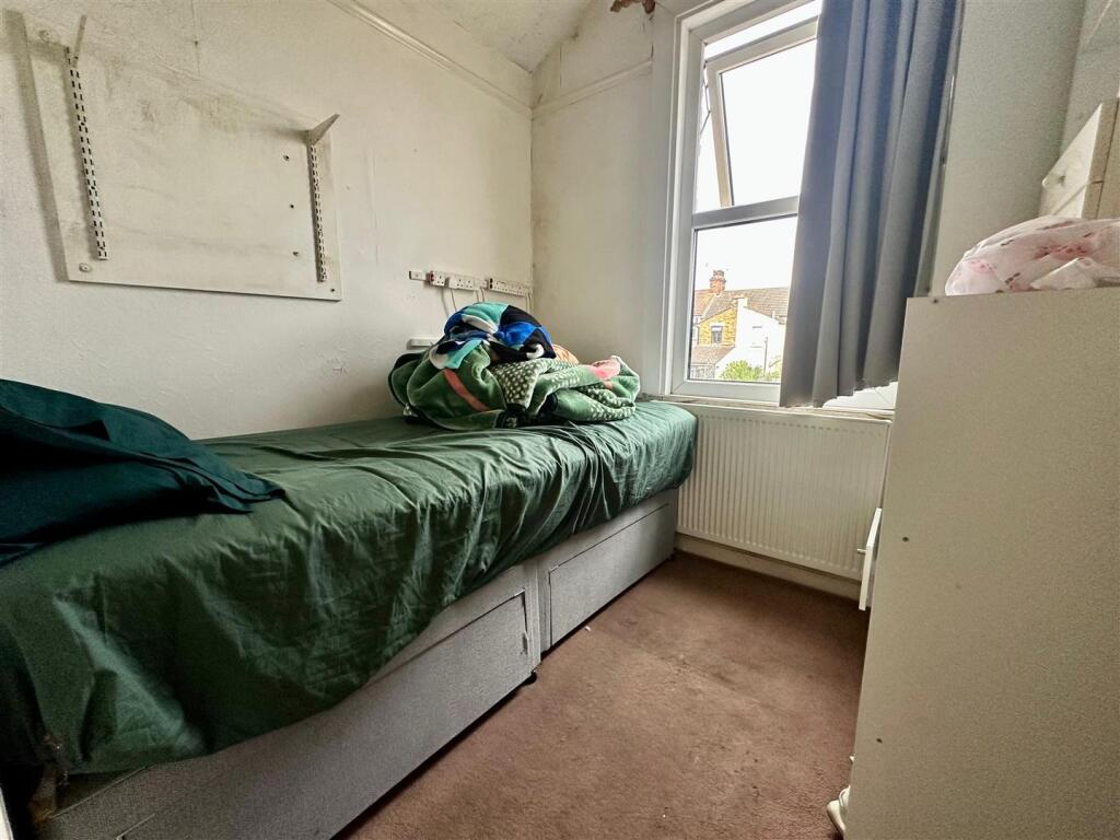 Bedroom 3.jpeg