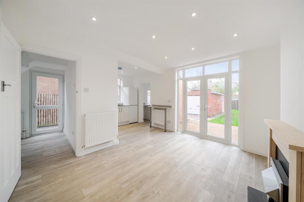 dining room kitchen doors h.jpg