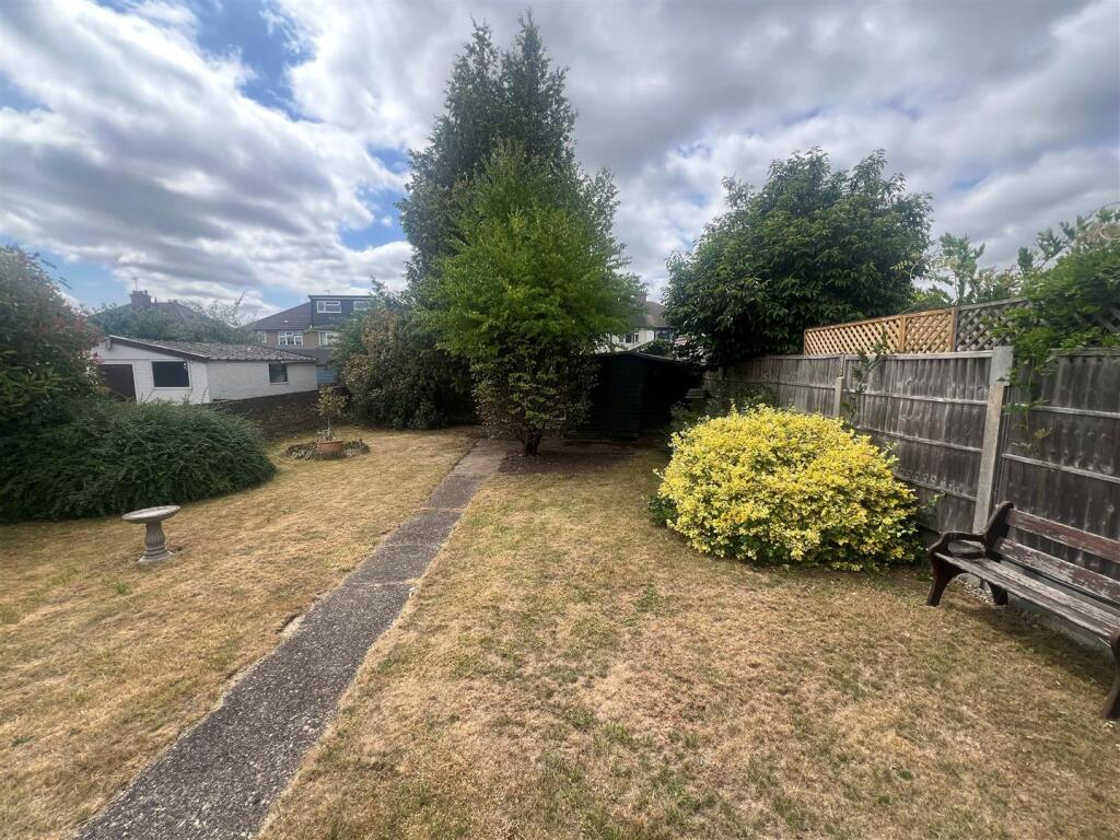 Sherborne Way - Garden 2.jpg