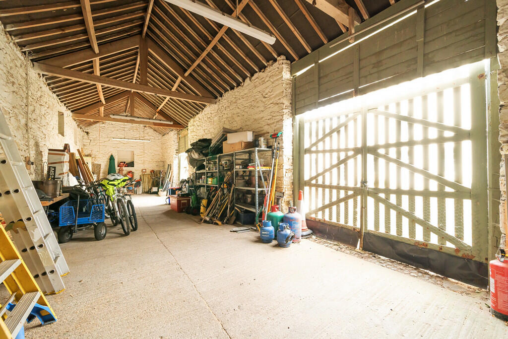 Barn