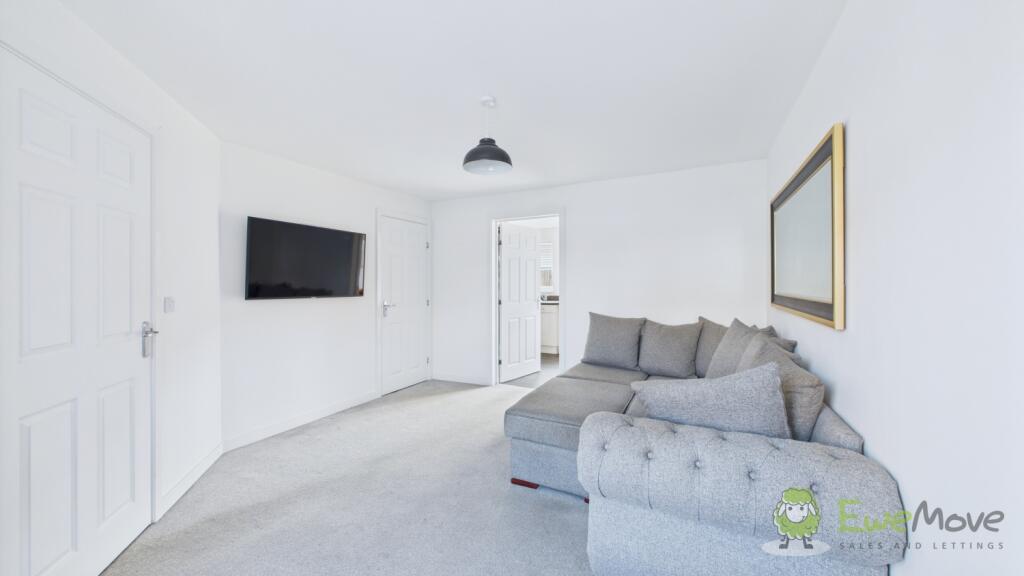 CAM02351G0-PR0075-STILL009