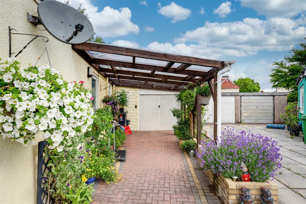 0Z4A9932-HDR (1).jpg