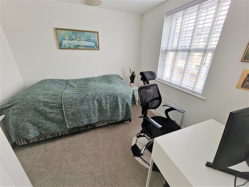 Bedroom 3.jpg