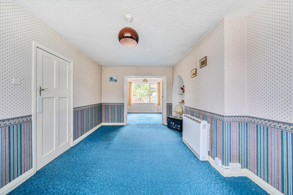 1369034-2-68ee2e2...