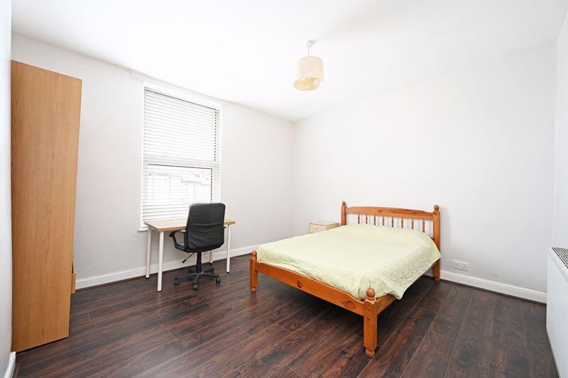 1st Floor Double Bedroom 