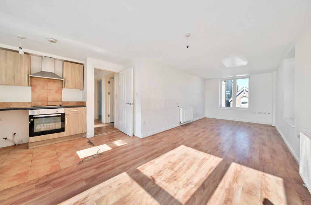 Reception/Kitchen