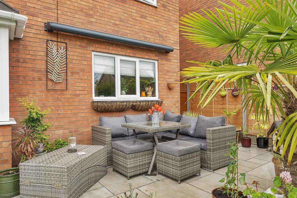 41 Holly Walk, Nuneaton